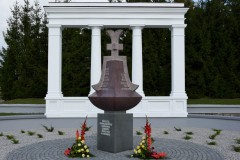 Paminklas-Oginskiams-Egidijaus-Griciaus-foto.-1024